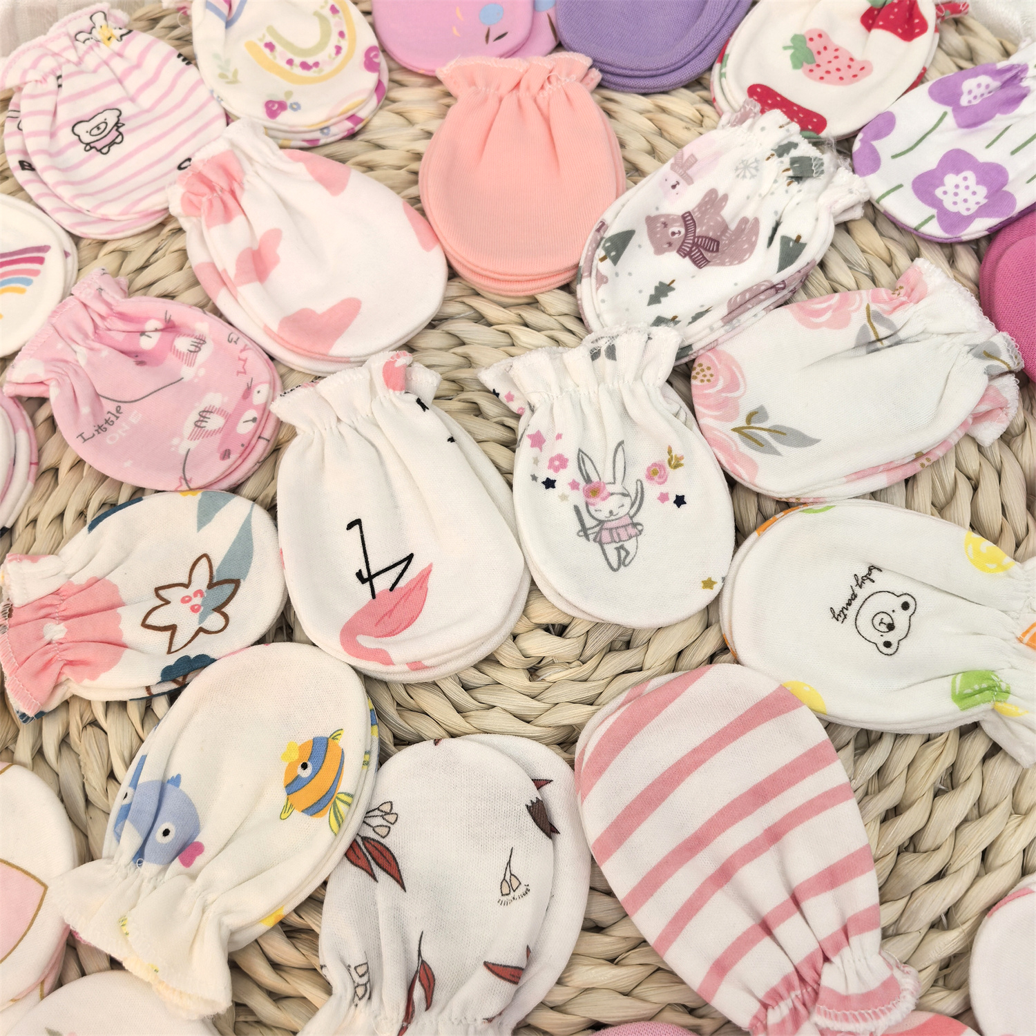 6 Pairs of Random Color Combin - Baby Mittens Scratch recensie en prijs