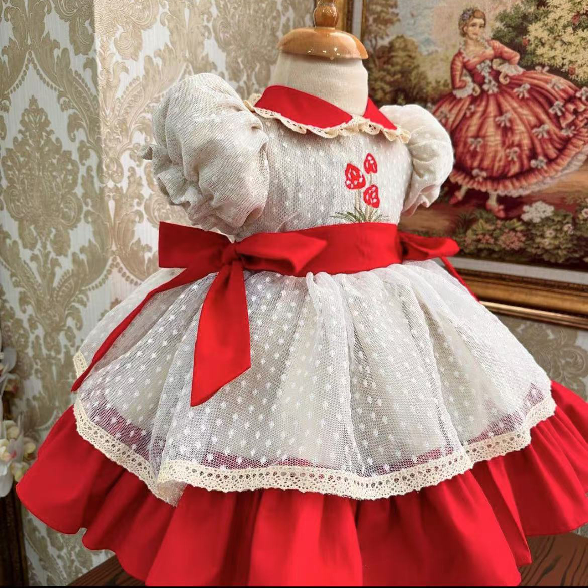 Baby Girl Summer Strawberry Em - Baby Clothing Dresser recensie en prijs