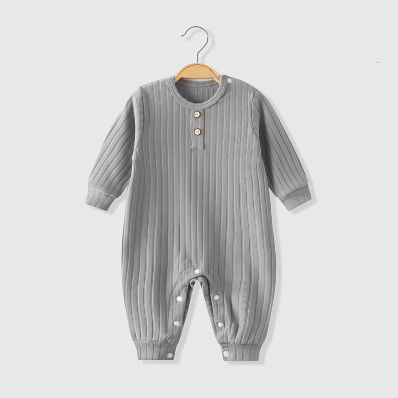 Newborn jumpsuit with A logo v - Baby Clothing Logo recensie en prijs